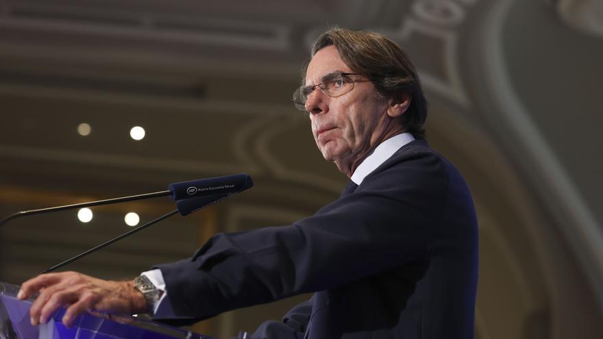 Aznar reclama a Feijóo una “mayoría nacional” desde la izquierda a la derecha para evitar “un cambio de sistema”