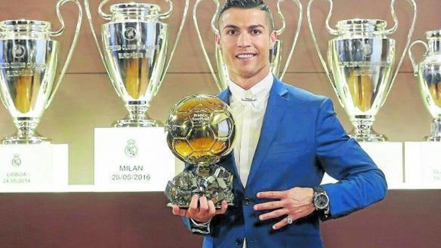 ‘Póker’ de oro para Ronaldo
