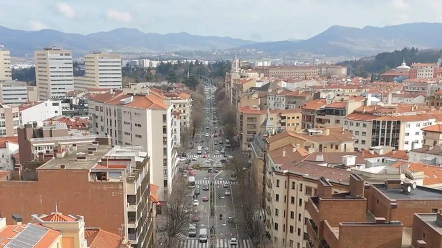 Liquidación total por cierre en un comercio de electricidad de Pamplona