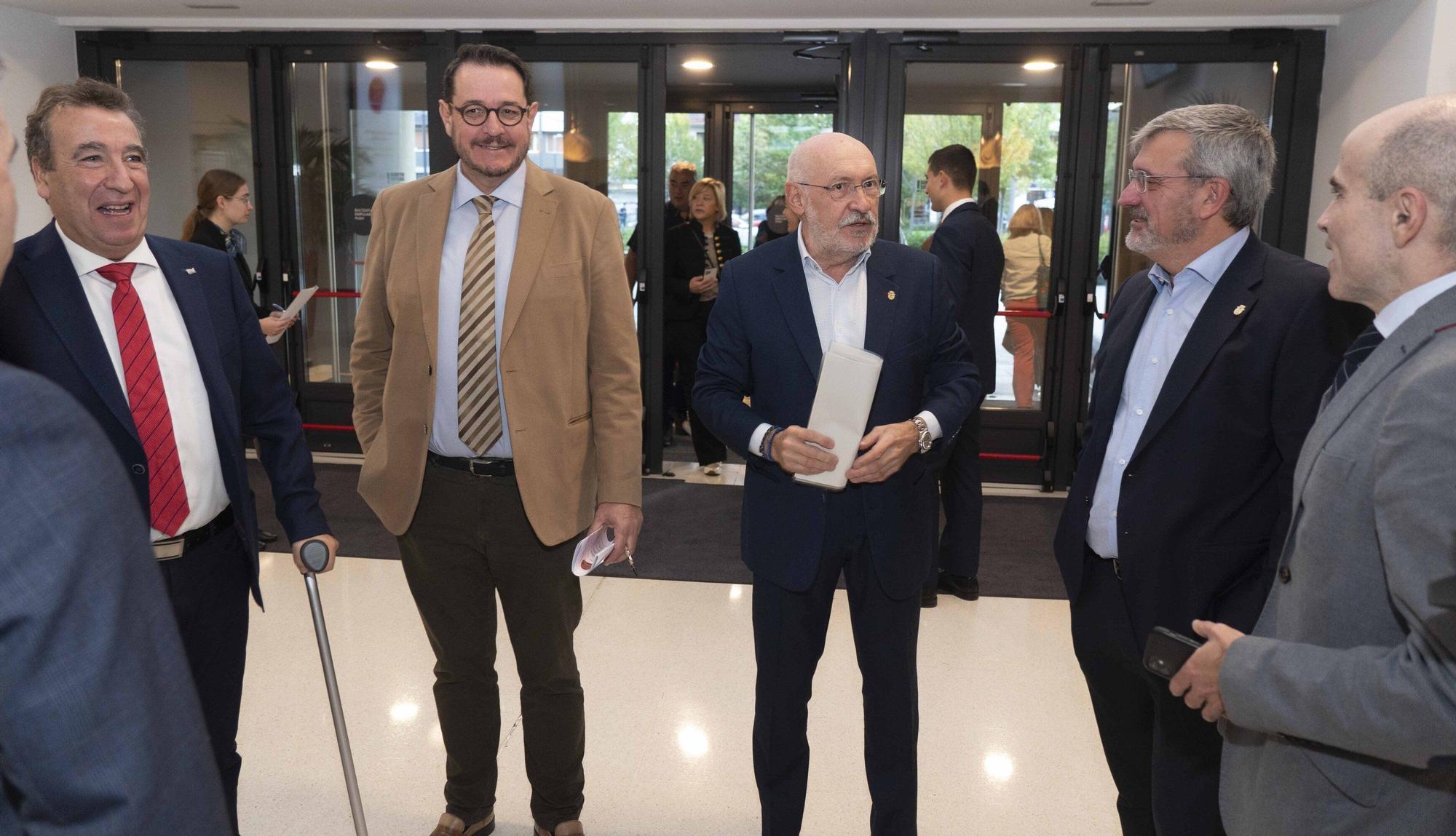 DNA cita a empresas e instituciones para abordar los retos del futuro de Álava