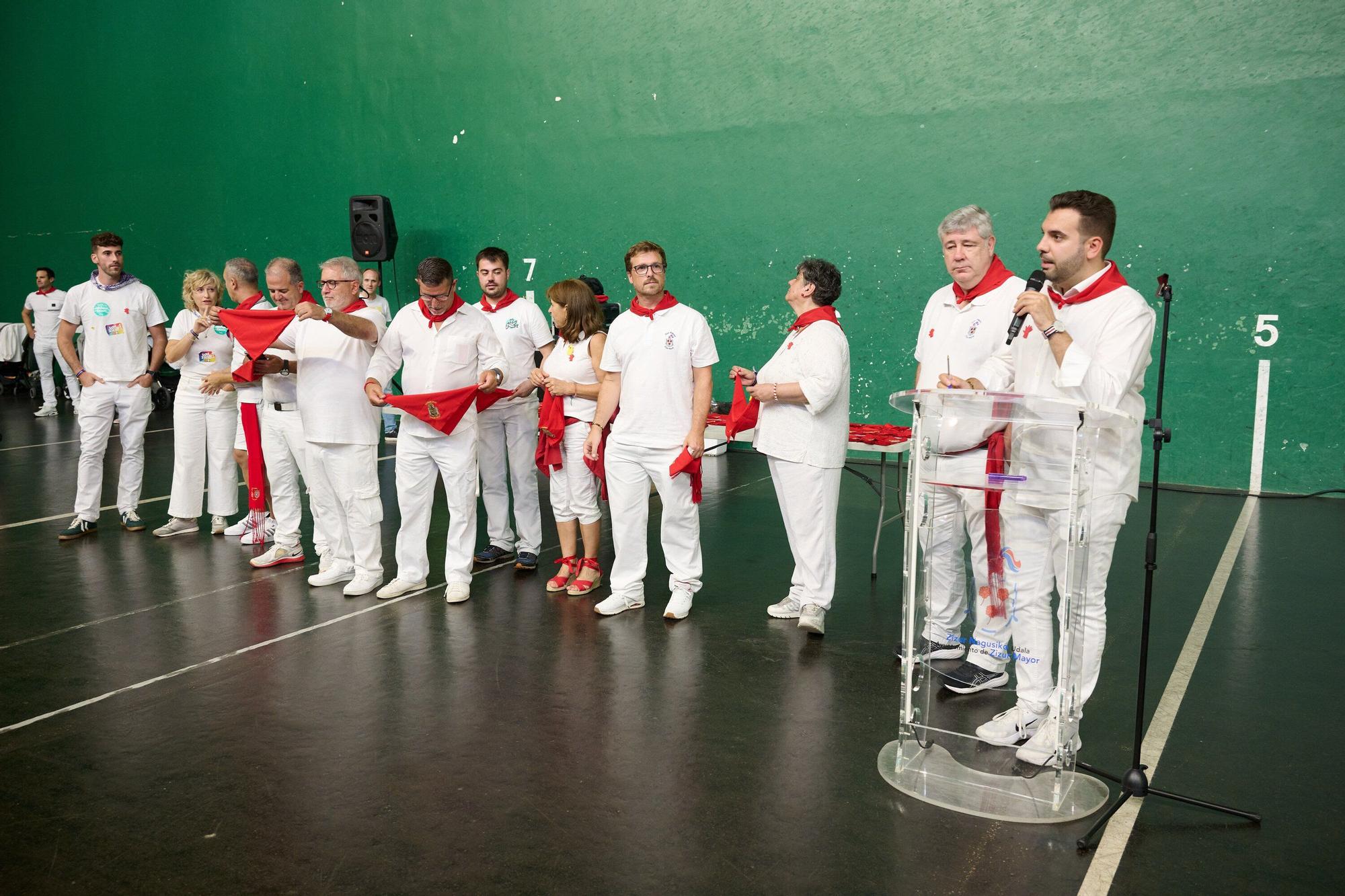 Pañuelada de los nacidos en 2024 en Zizur Mayor