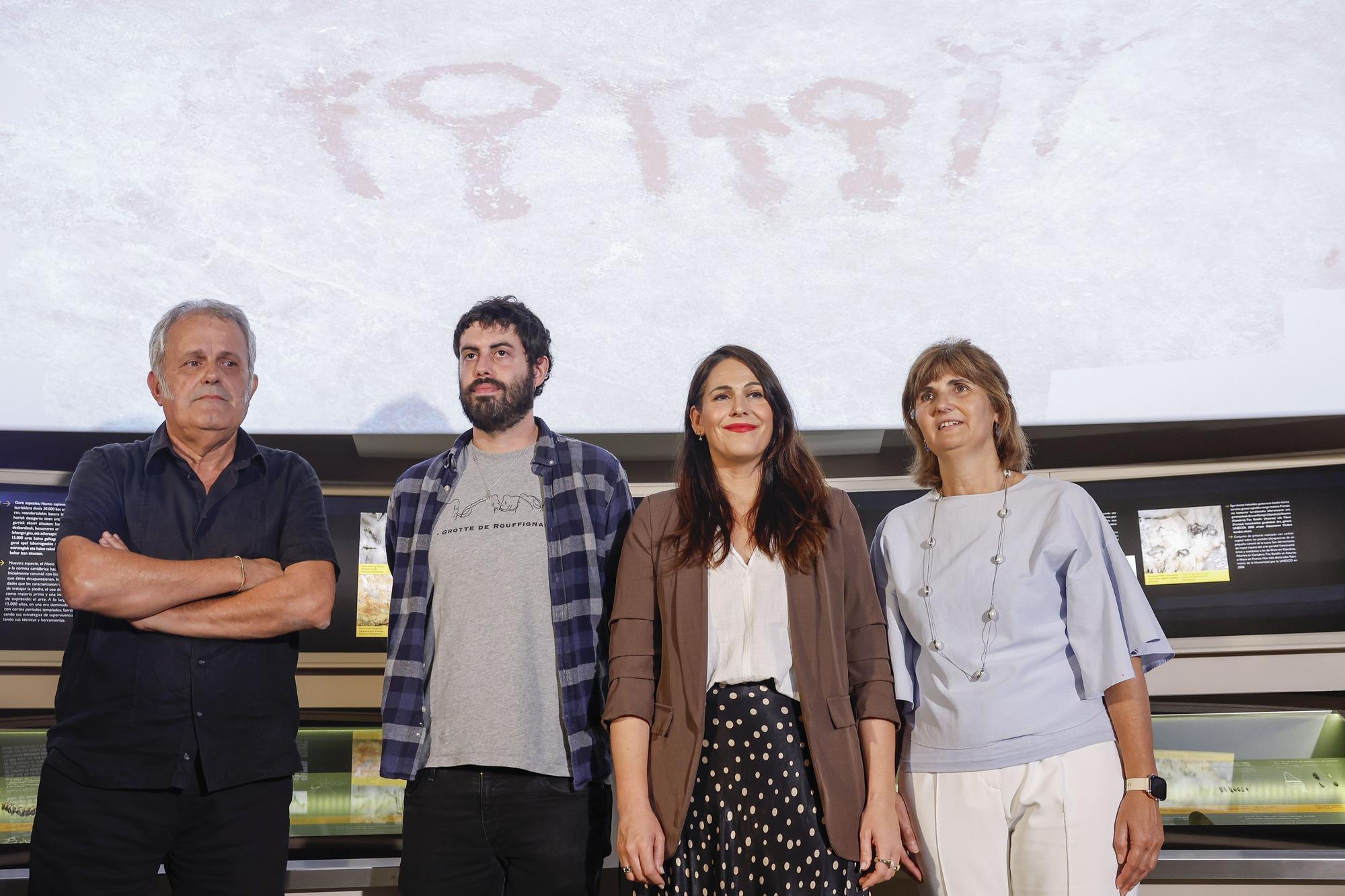 En imágenes: Descubren en Bizkaia un “templo” prehistórico oculto en una cueva artificial