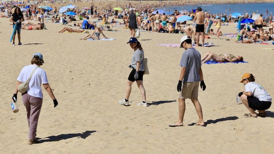 El Colilatón llega a la playa de La Concha