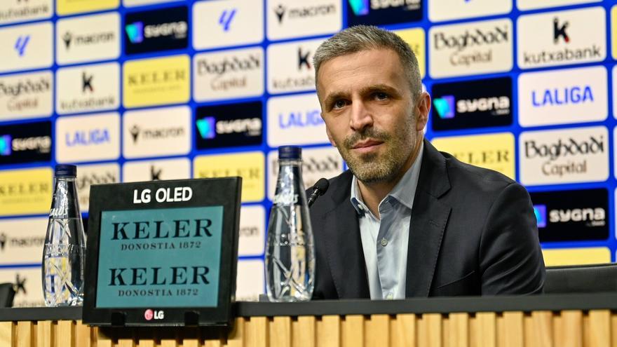 Erik Bretos critica la tarjeta roja a Brais en una jugada que "no vio el árbitro"