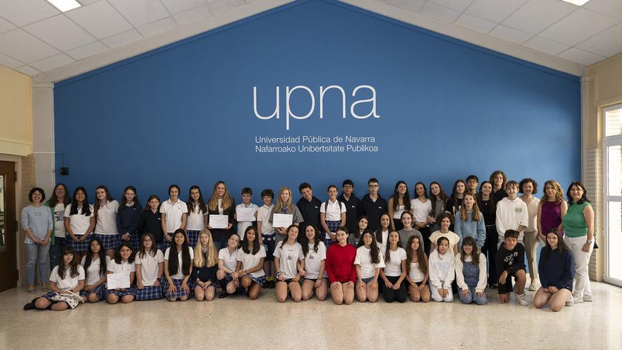 Vedruna y Plaza de la Cruz se llevan los primeros premios de 'Un mar de ciencia' en la UPNA