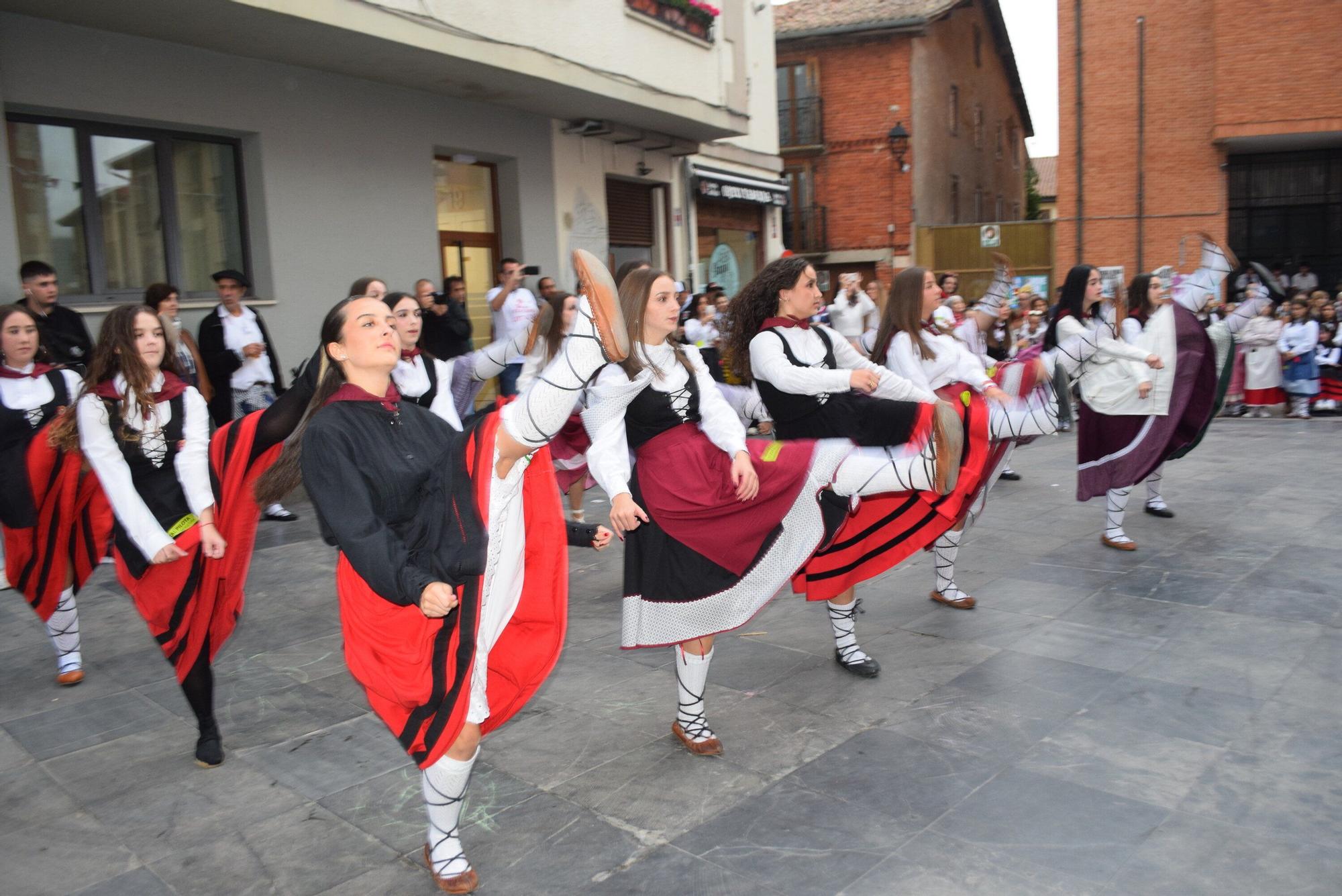 En imágenes: Txupinazo fiestas Agurain 2025