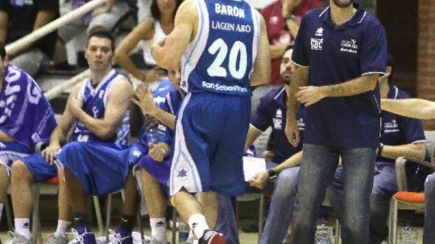 El nuevo Lagun Aro, con seis fichajes, pretende mejorar sus resultados en ACB
