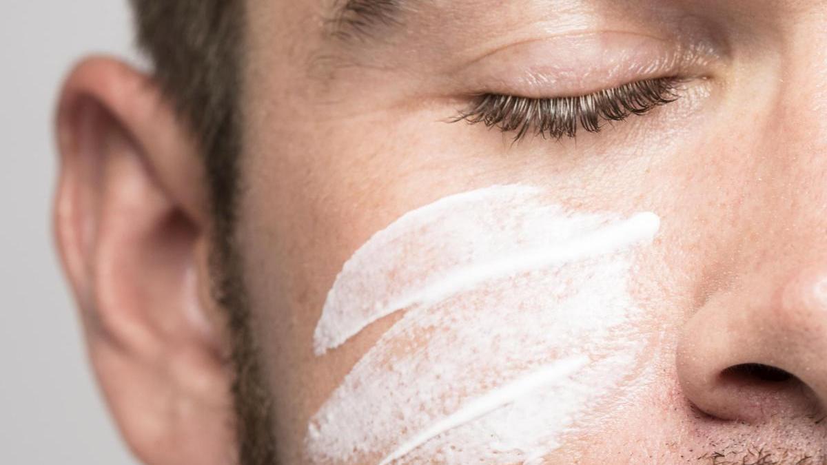 La fotoprotección tiene que ser un hábito cotidiano, según los dermatólogos.