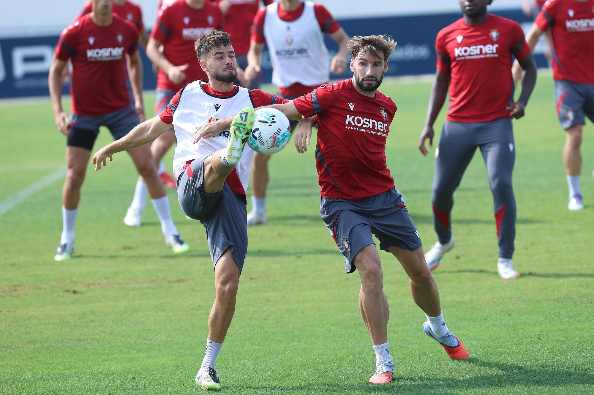 Fotos del entrenamiento de Osasuna del domingo 17 de agosto