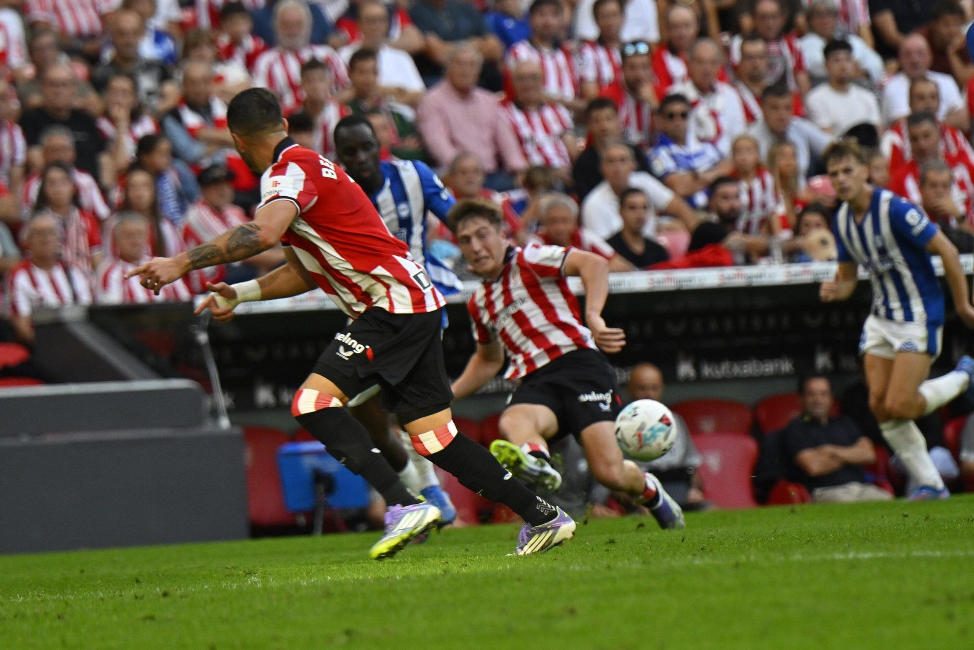 En imágenes: Así está siendo el derbi entre Athletic y Alavés en San Mamés