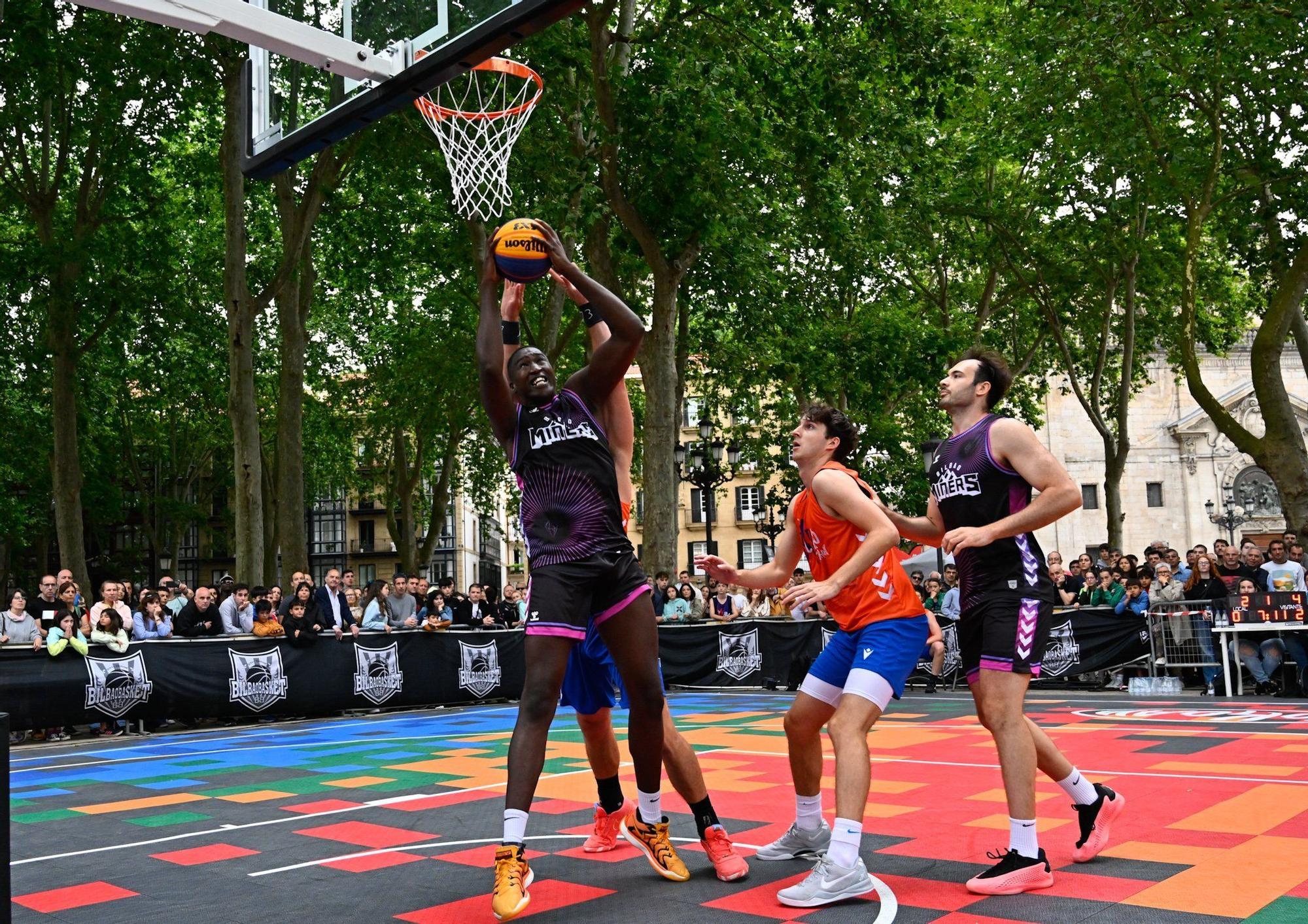 En imágenes: Bilbao se sube al carro del baloncesto 3x3