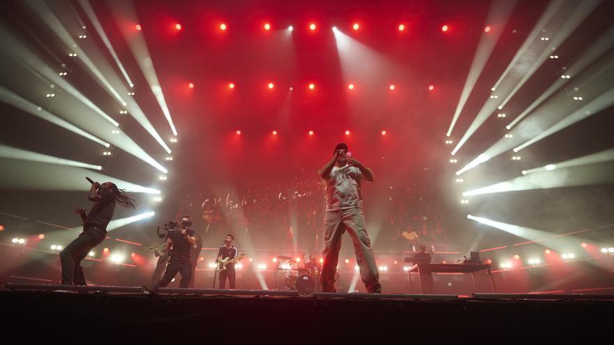 Fotos del concierto de La Raíz en el Navarra Arena