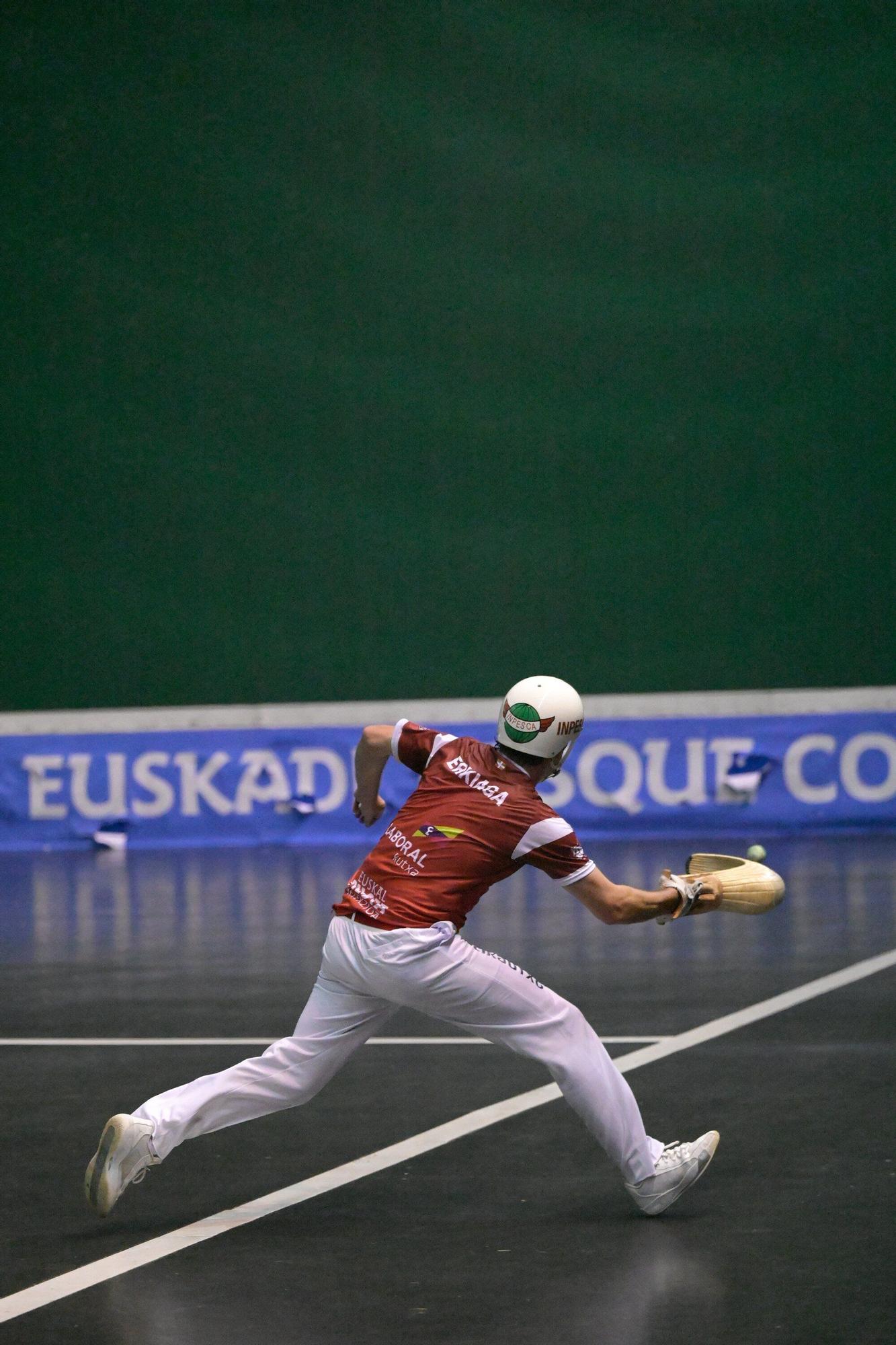 Aritz Erkiaga vence a Olharan en la Liga de Naciones de 36 metros.