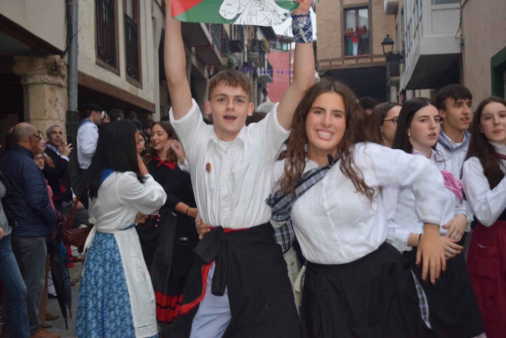 En imágenes: Txupinazo fiestas Agurain 2025