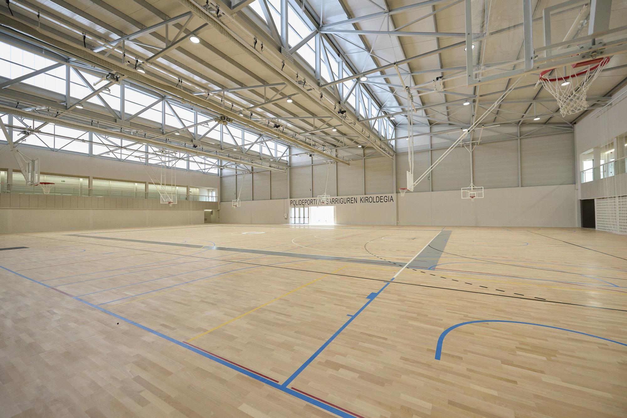 Fotos del nuevo polideportivo de Valle de Egüés