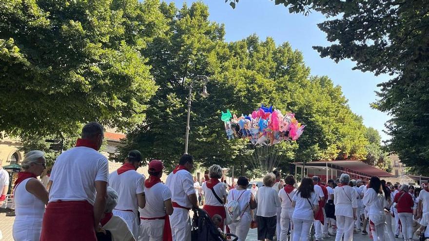 La Tómbola edita por primera vez para estos Sanfermines un folleto con los regalos de los "Reúna"