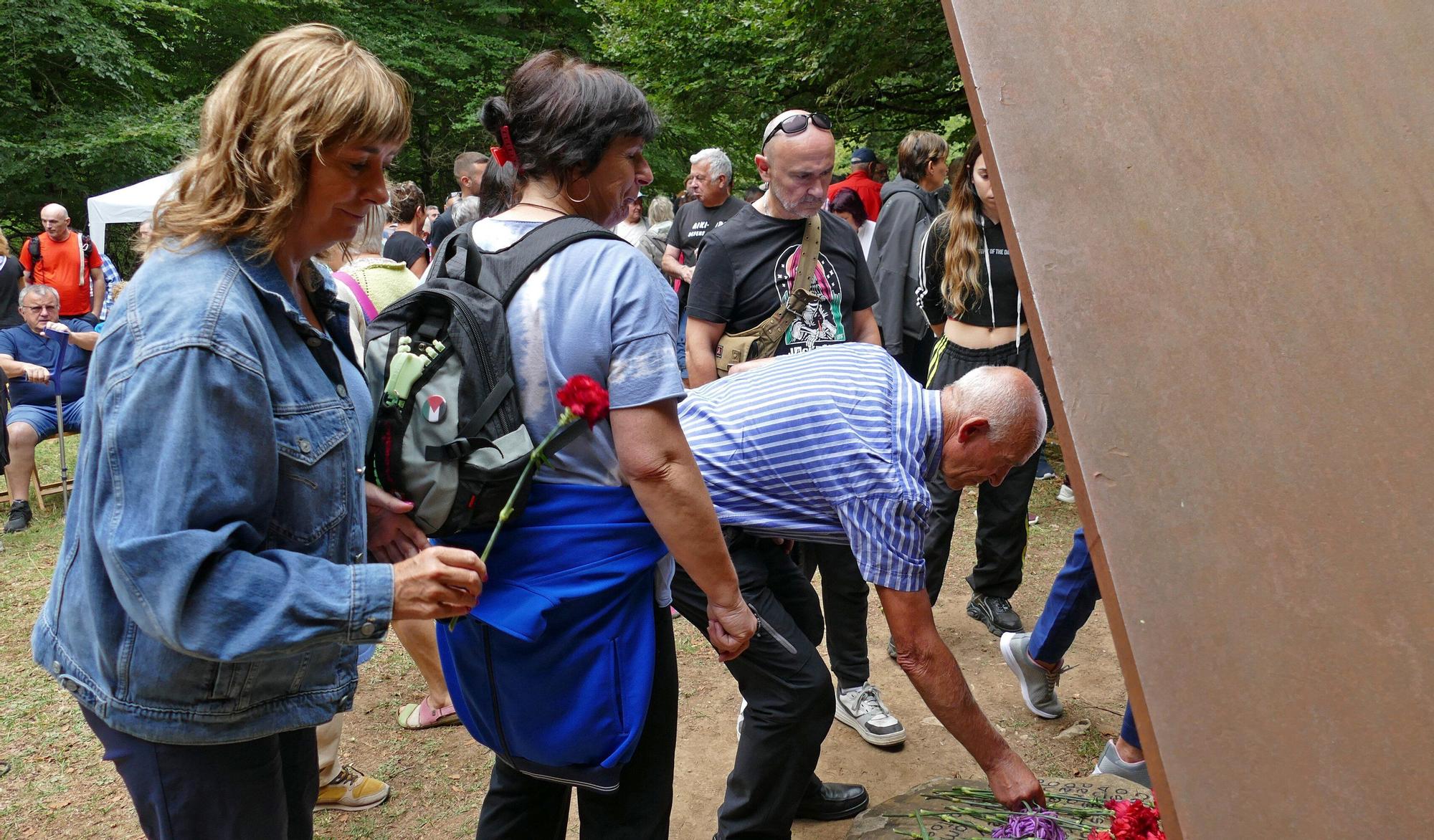 Sakana homenajea a los desaparecidos en la sima de Otsaportillo