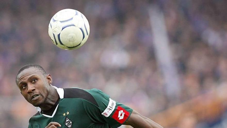 El exinternacional de Costa de Marfil Steve Gohouri.
