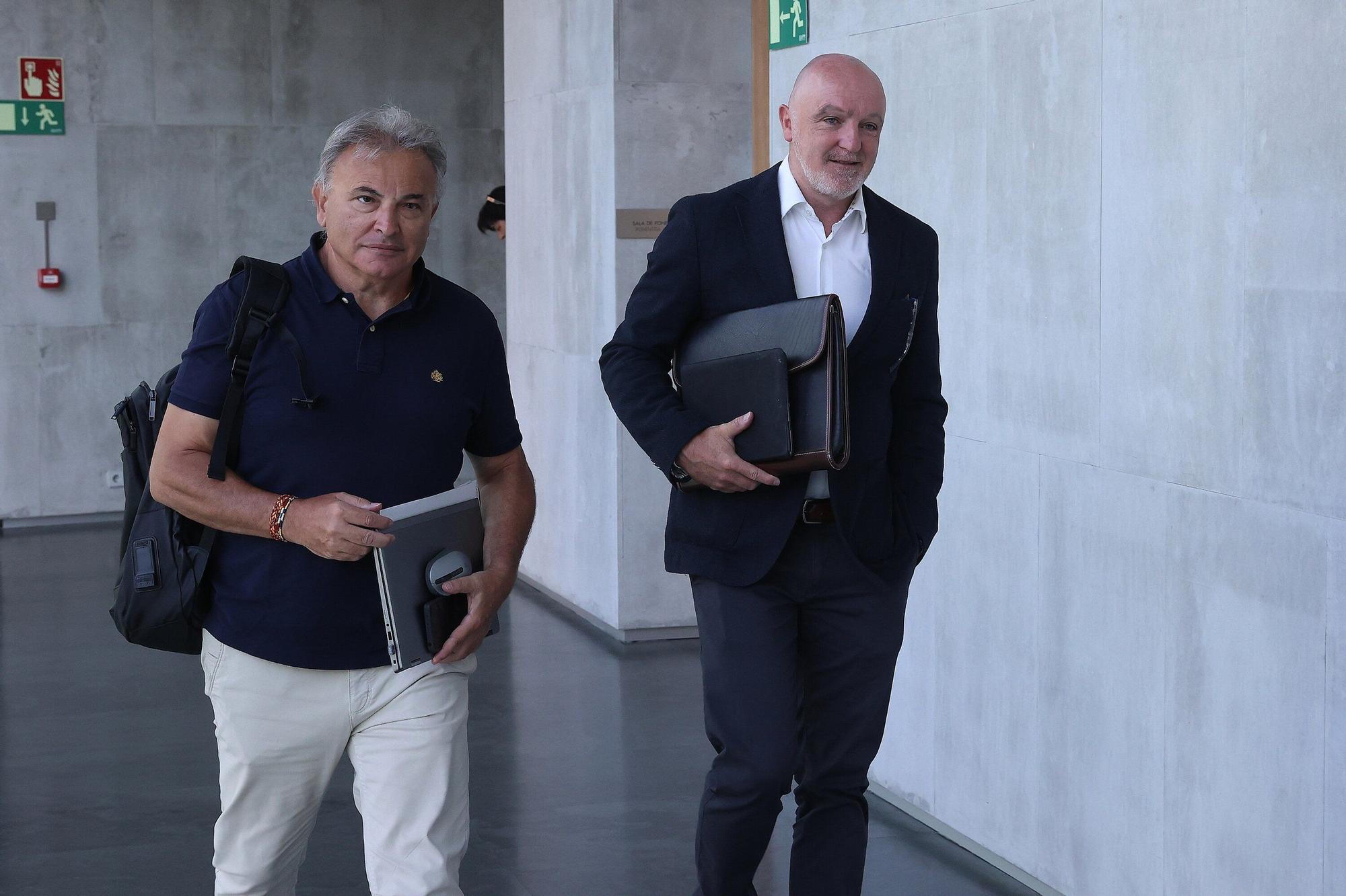 Imágenes de la primera sesión de la comisión de investigación