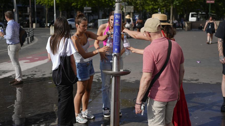 Francia vive el día más caluroso de su historia