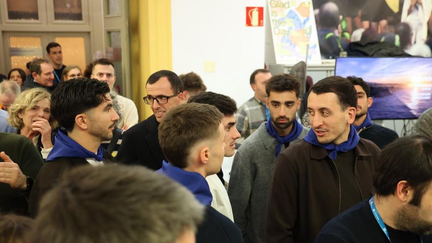 Los jugadores de la Real, invitados de lujo a la Izada