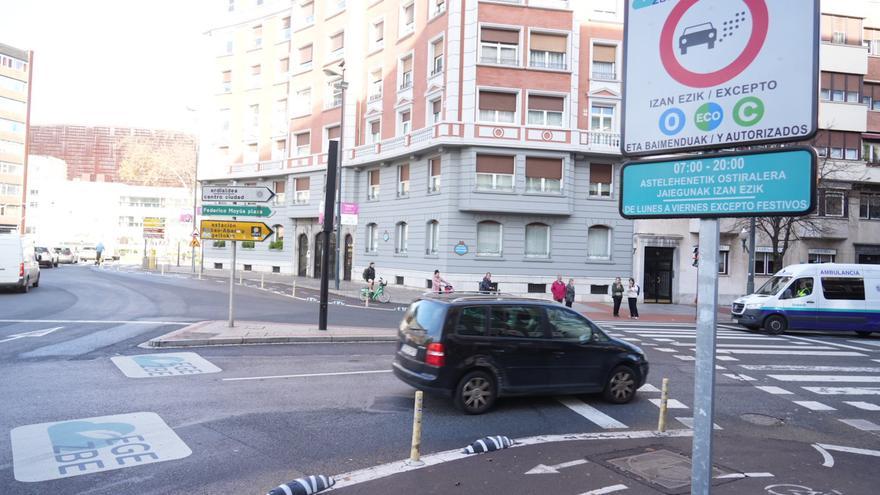 La mayoría de moratorias para que los coches más contaminantes entren a la ZBE de Bilbao finalizan este miércoles