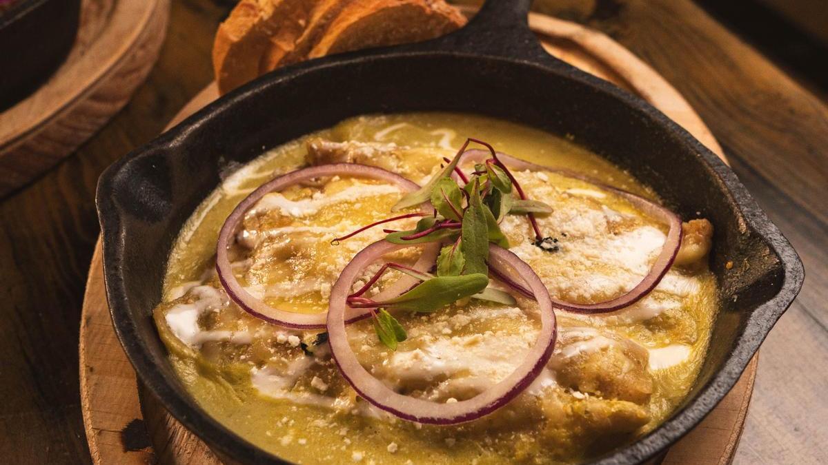 Sopa de cebolla, igual de sabrosa que sencilla y económica