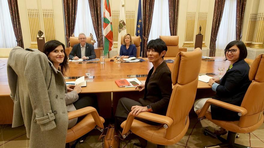 EH Bildu se impacienta por la falta de respuesta del gobierno foral a sus prioridades presupuestarias