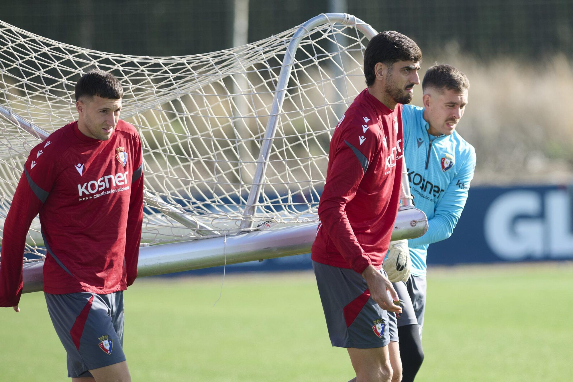 Fotos del entrenamiento de Osasuna (domingo 9 de noviembre)