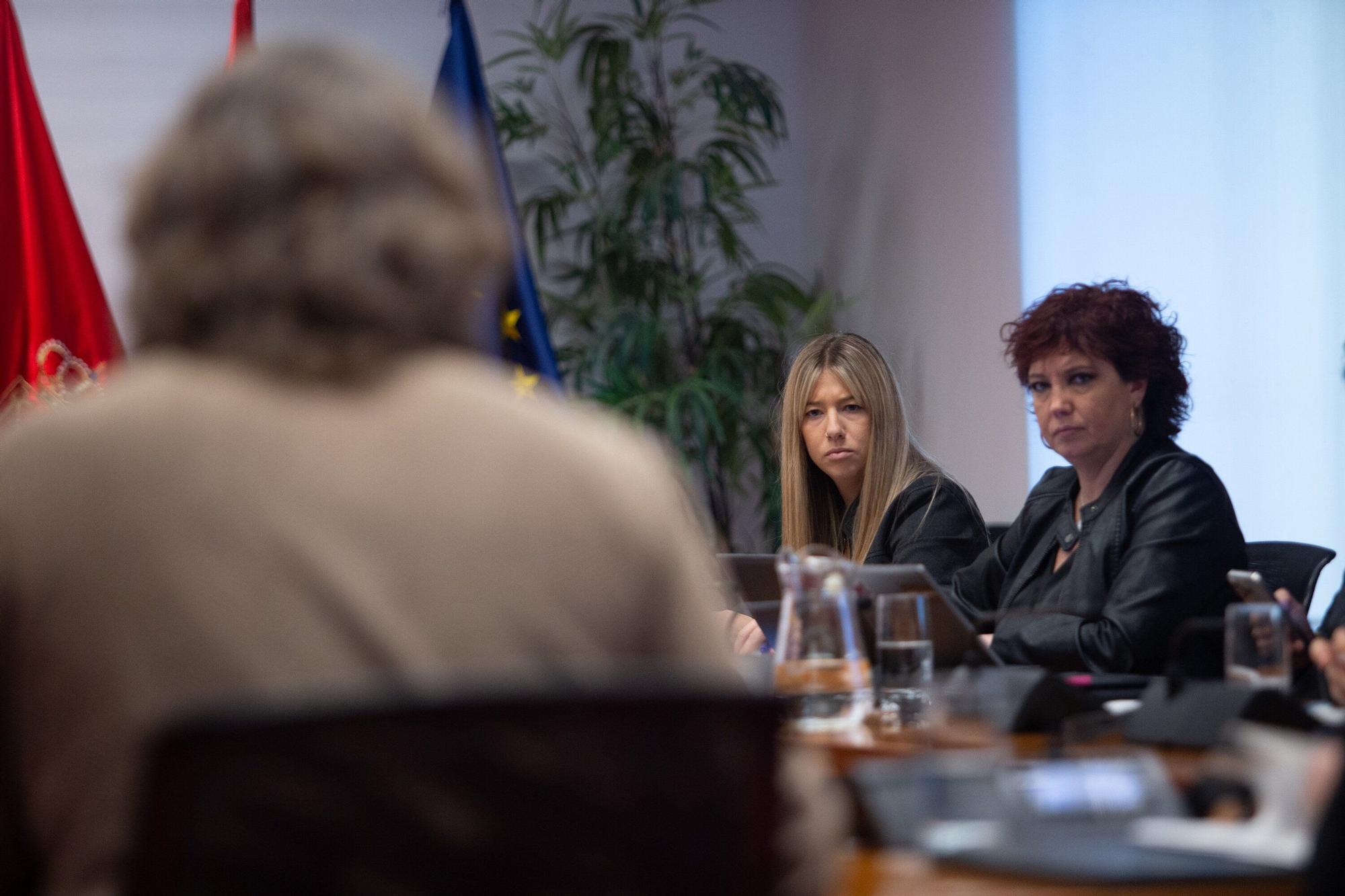 Fotos de la comisión de Economía y Hacienda