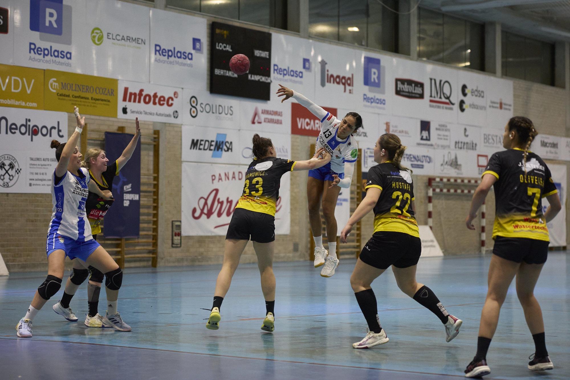 Fotos del partido Replasa Beti Onak-Winterthur