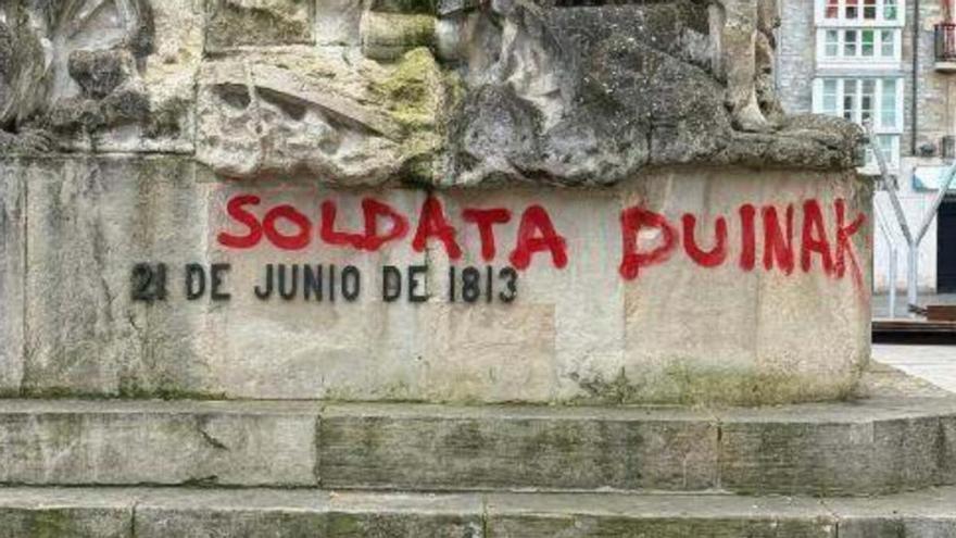 Un identificado por causar daños al monumento a la Batalla de Vitoria en la huelga general