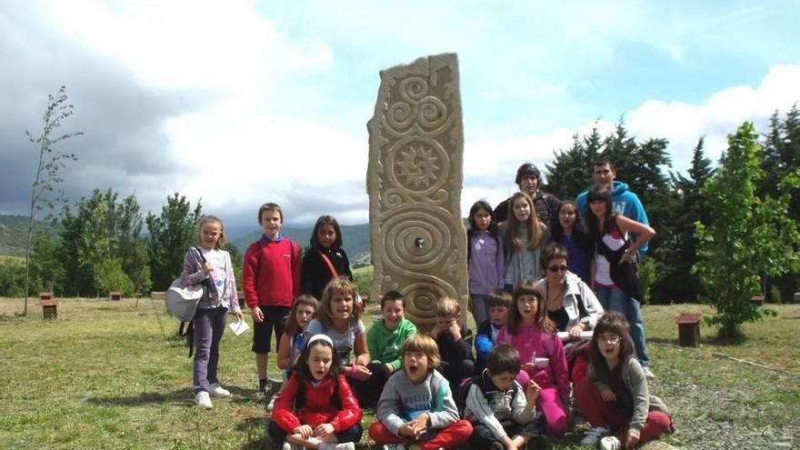 Los alumnos de Urroz, en el Parque Celta de Lizoáin.