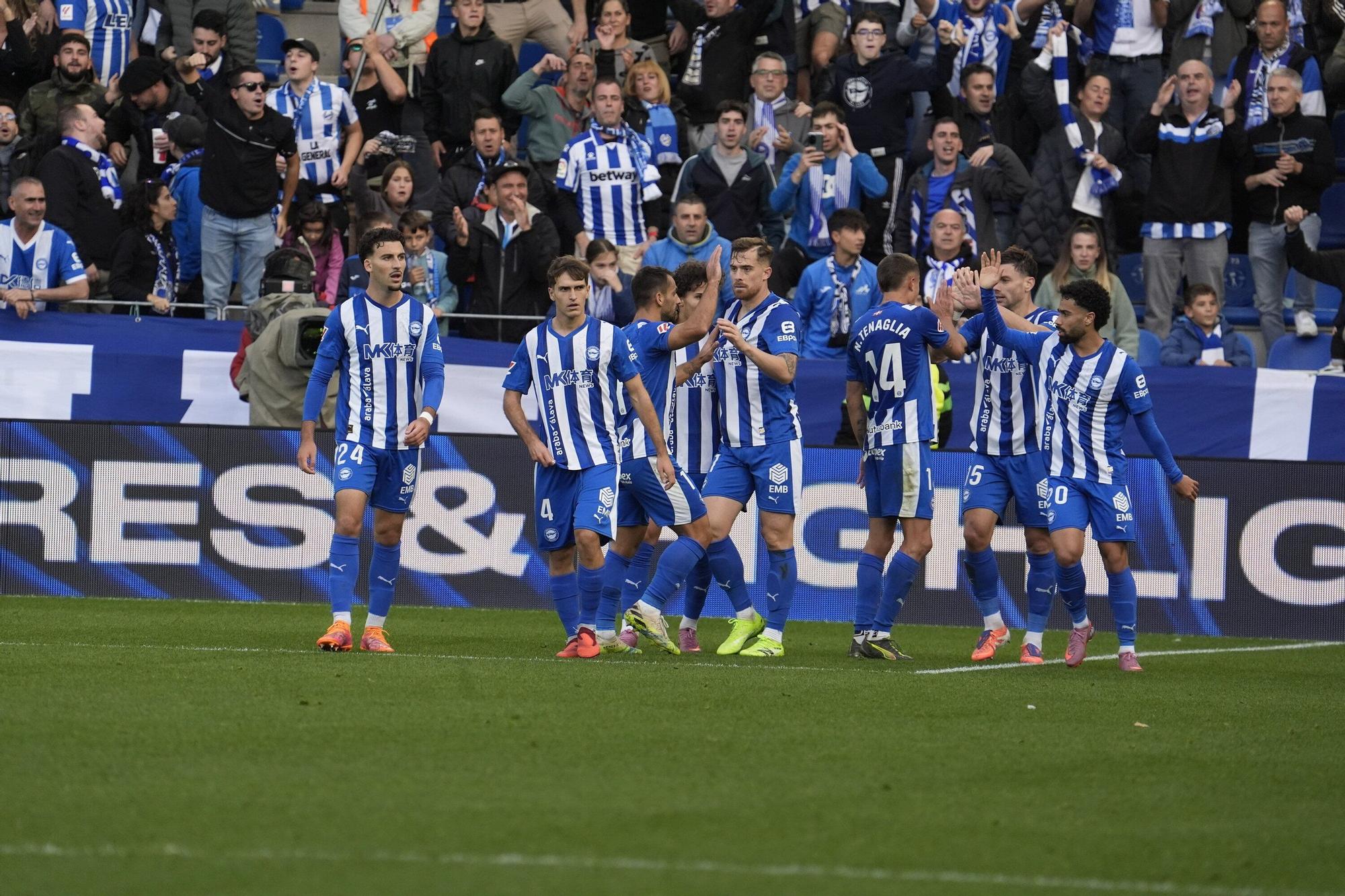 Todas las fotos del Alavés-Espanyol en Mendizorroza