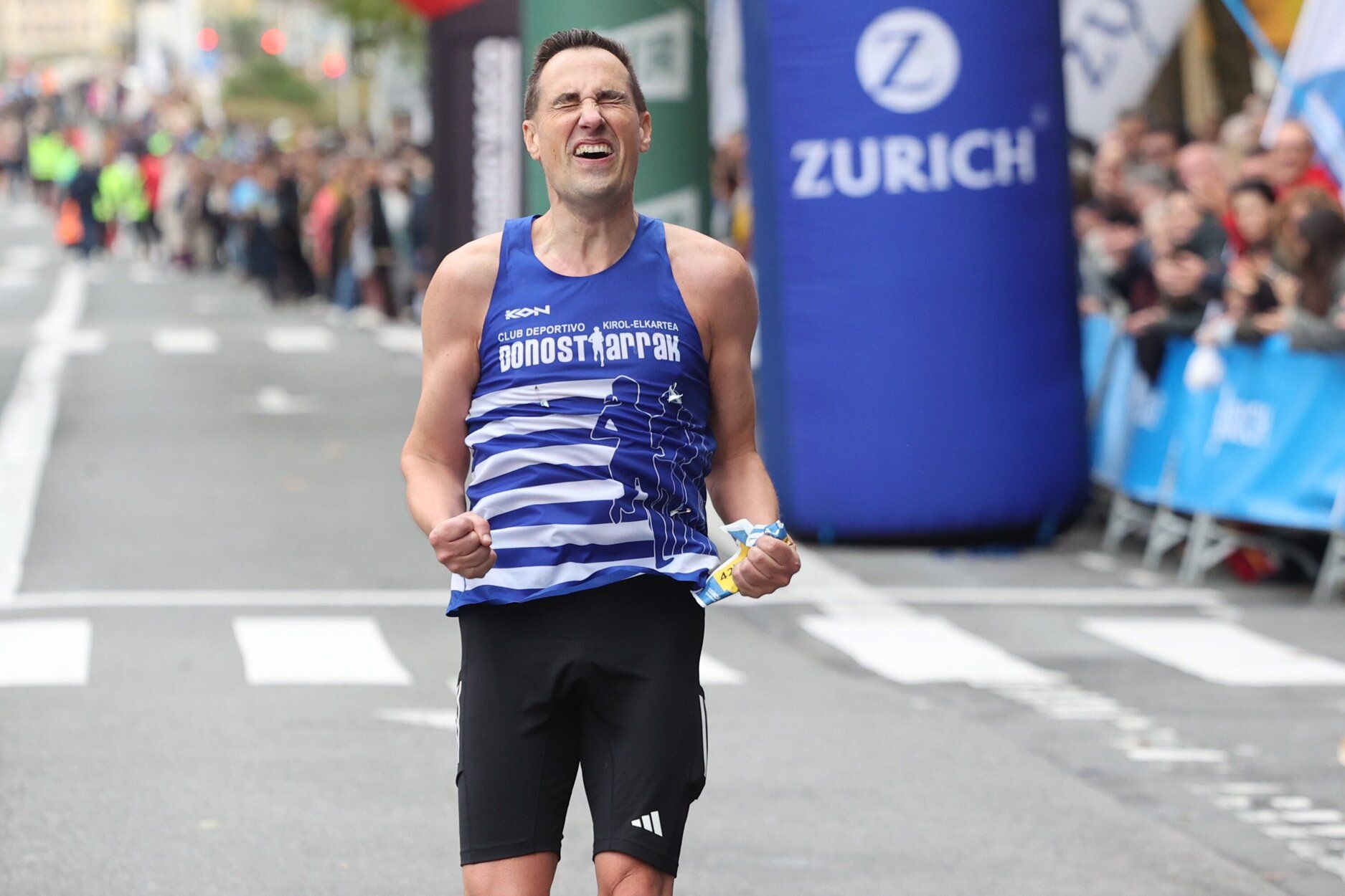 La 46 edición de la Maratón de San Sebastián, en imágenes