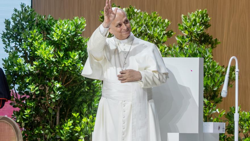 Gran expectación en el Congreso ante la visita del Papa León