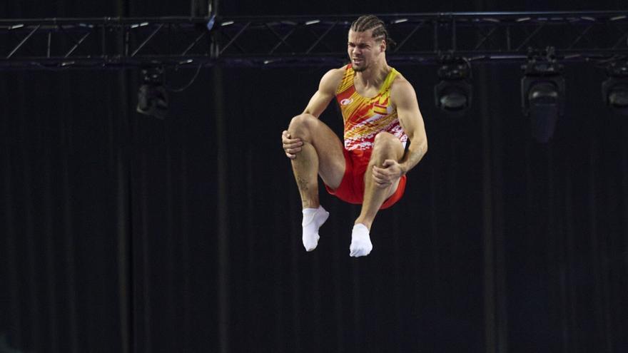 Jorge Martín logra un histórico quinto puesto en Pamplona en la final de trampolín