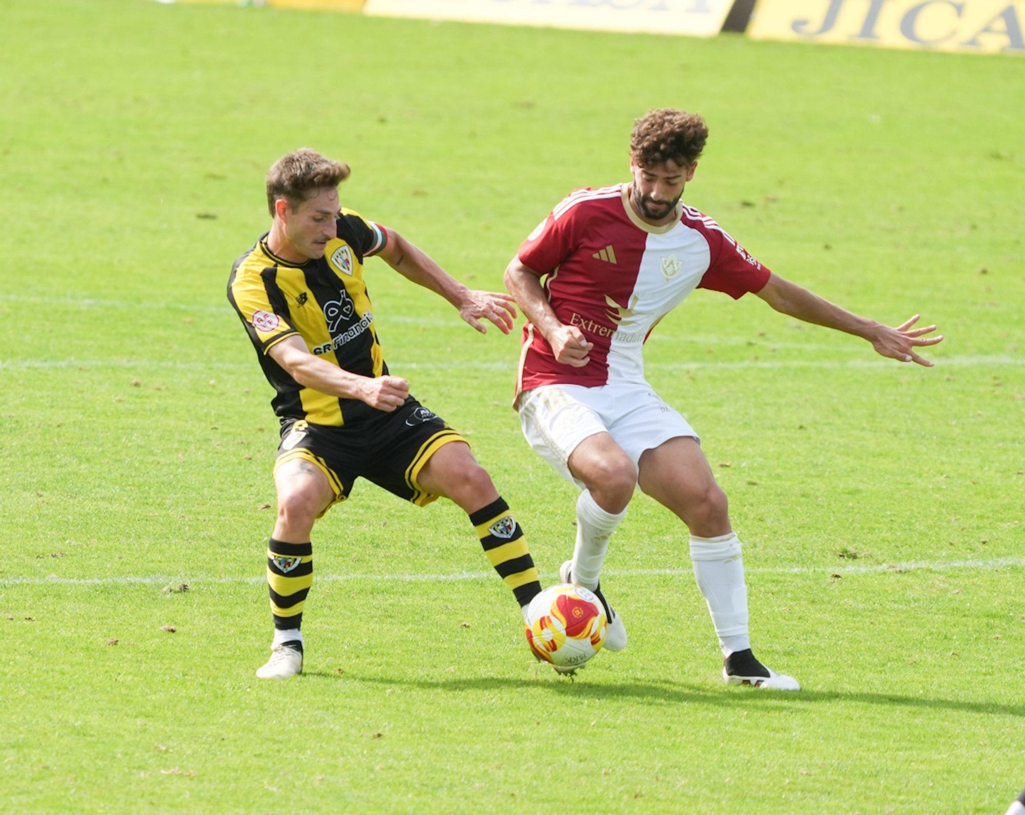 El Barakaldo-Cacereño, en imágenes