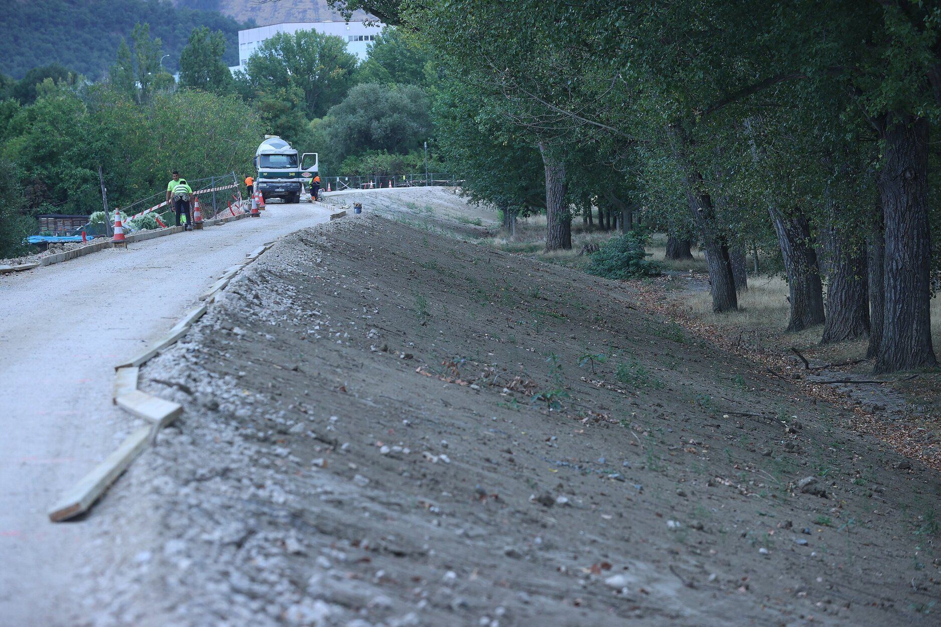 Fotos de la visita a las obras del parque de la Nopalera de Burlada