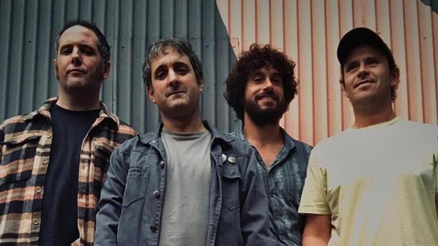 El grupo navarro Kaskezur presenta su nuevo trabajo este jueves en la plaza de la Virgen de la O