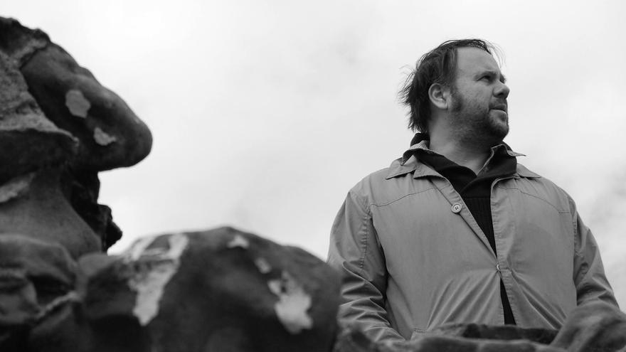 "Escribo canciones porque me hace feliz, el resto me da igual"