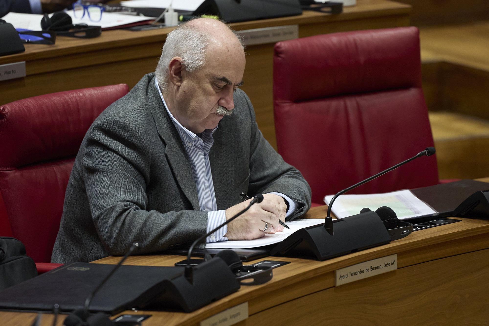 Fotos del pleno del Parlamento de Navarra del jueves 30 de octubre