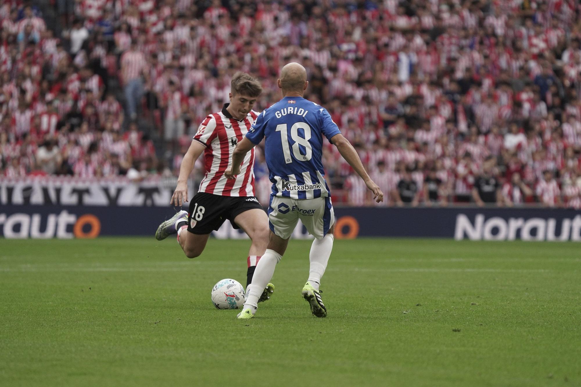 En imágenes: Así está siendo el derbi entre Athletic y Alavés en San Mamés