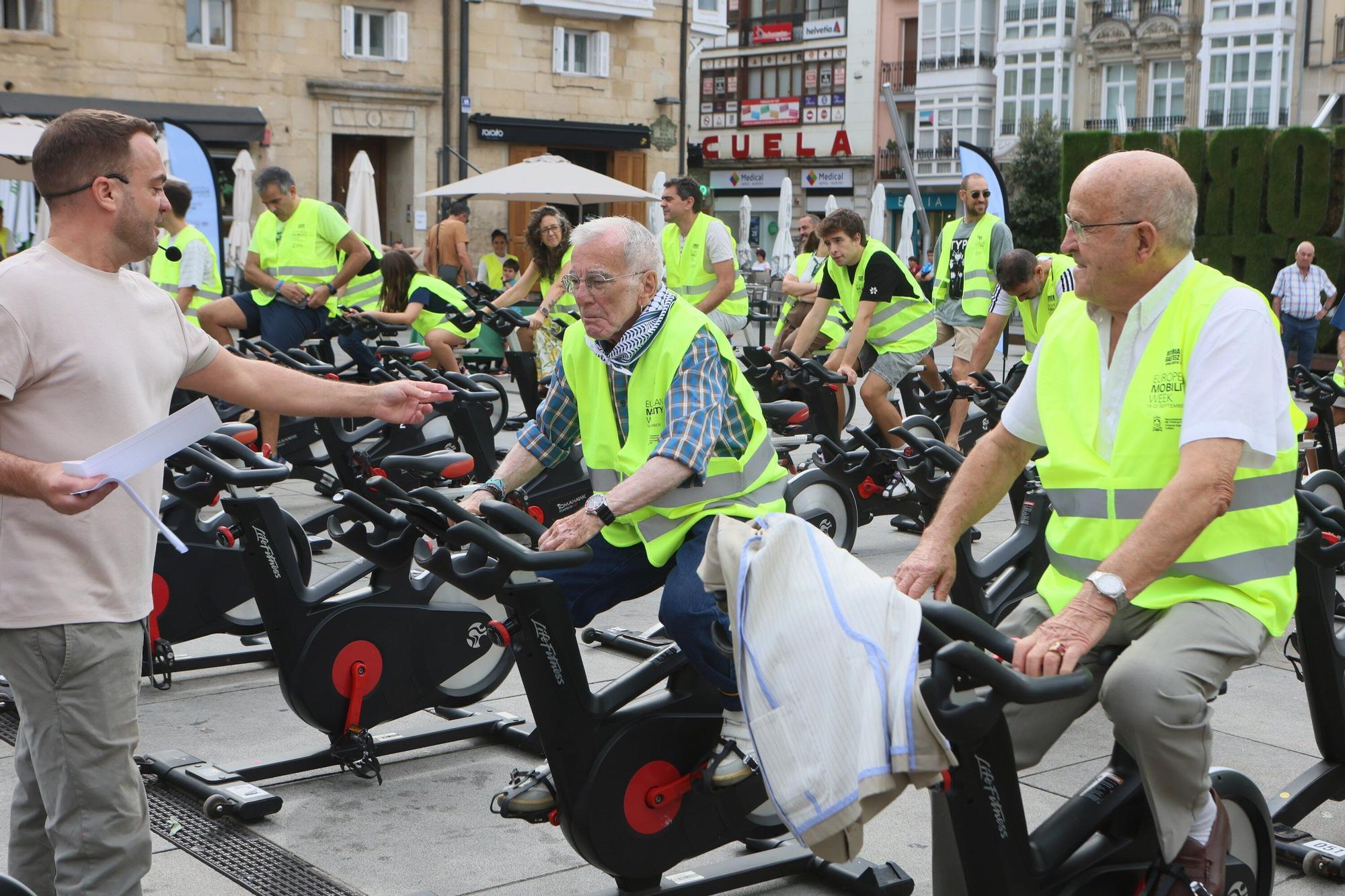 En imágenes: Pedaleada popular en la Virgen Blanca en la Semana Europea de la Movilidad en Gasteiz
