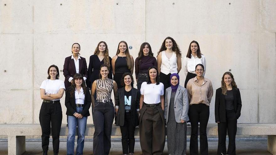 Dos tituladas por la UPNA ganan la VII Edición del Concurso de Pósteres de la Cátedra Mujer, Ciencia y Tecnología