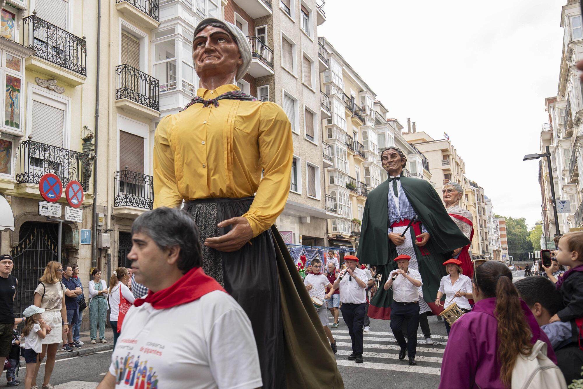 Comparsa de Cabezudos