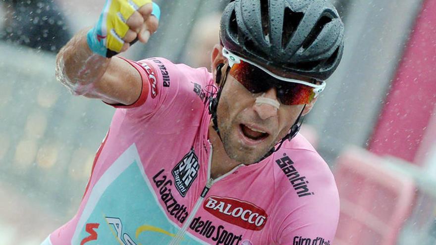 Nibali ratifica el liderato al vencer en Las Tres Cimas Lavaredo