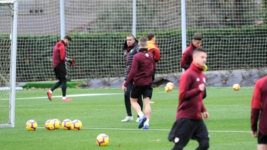 Yeray: &quot;Queremos acercarnos a puestos UEFA; perder nos devuelve a abajo&quot;