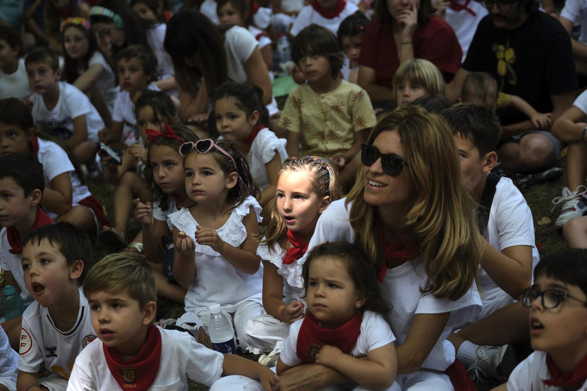 Gorgorito conquita los corazones de decenas de niños, como hace 70 años