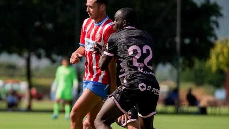 Moussa Diarra vuelve a vestirse de albiazul 235 días después